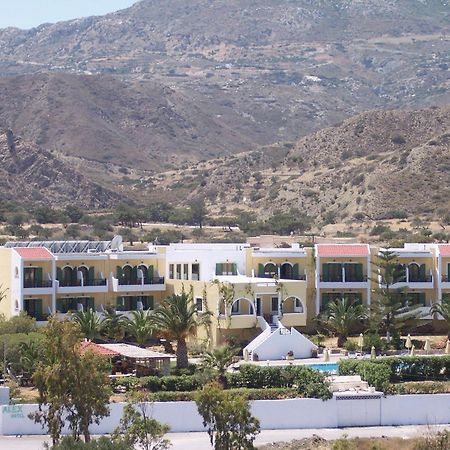 Alex (Adults Only) Otel Kerpe Dış mekan fotoğraf