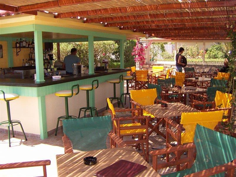 Alex (Adults Only) Otel Kerpe Restoran fotoğraf